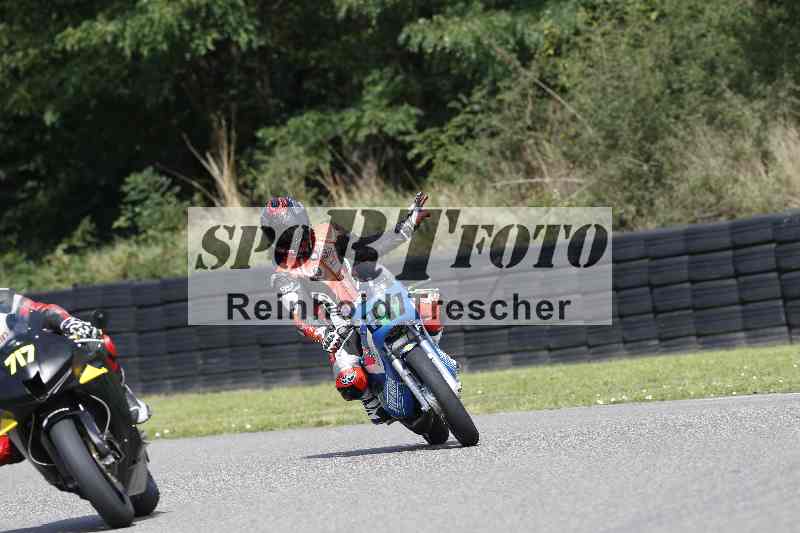 /Archiv-2025/42 07.08.2025 Peter Studer Girls Day ADR/Gruppe pink/247